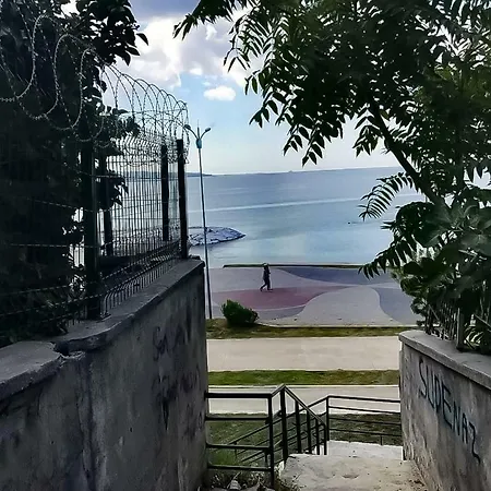 Amazing Sea View With Beach Access İstanbul